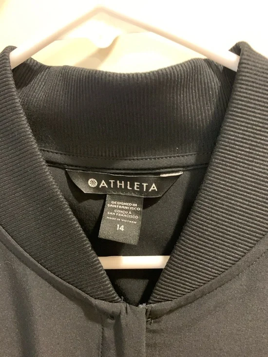 Athleta Black Sleeveless Tailored Shorts Romper - Picture 3 of 5